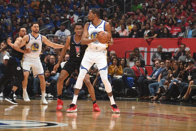 疆辽首次会师总决赛 季后赛交锋辽宁仅7胜14负